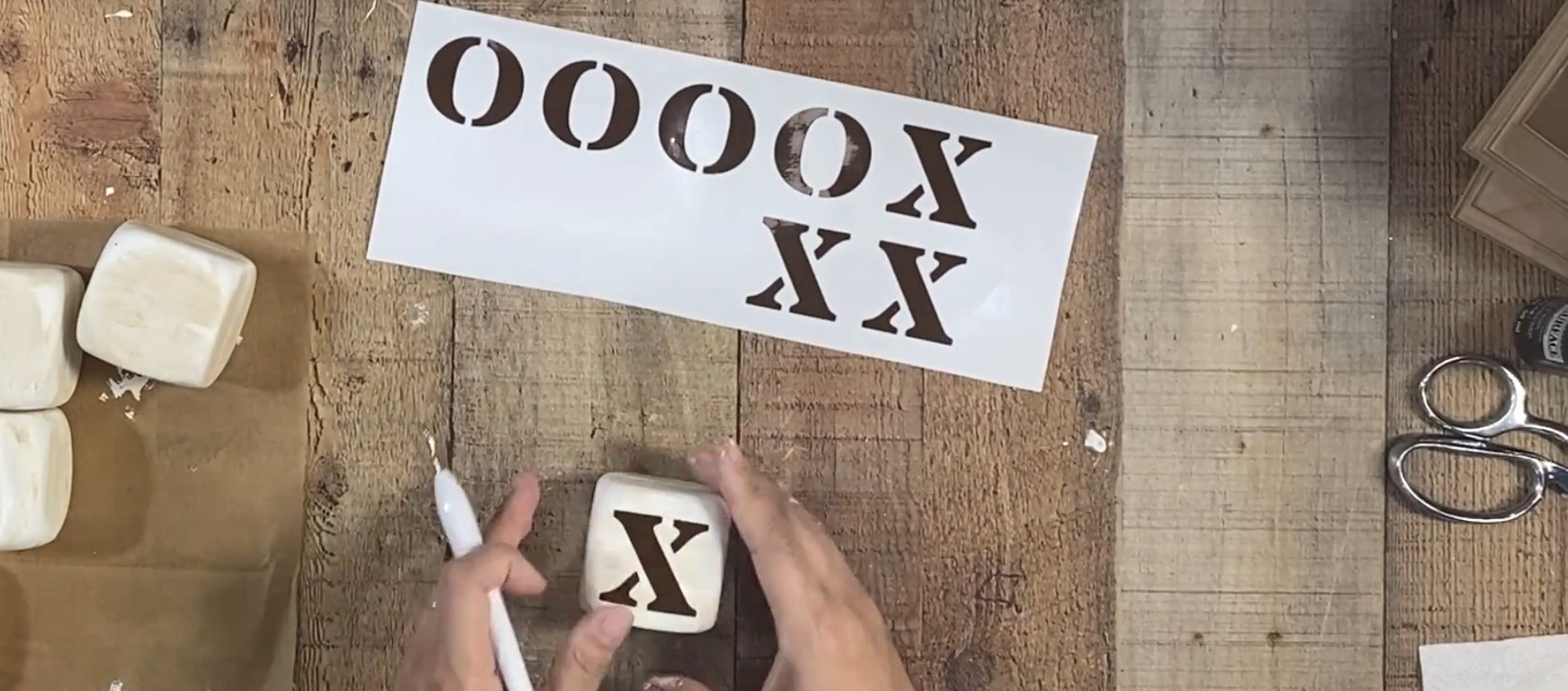 Letters place on cubes.